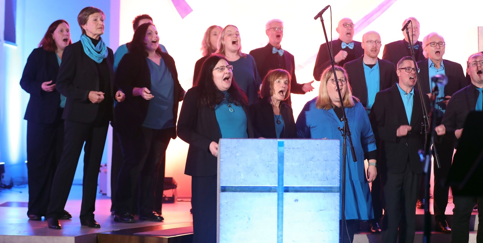 Holy-Spirit-Gospel-Singers Holy-Spirit-Gospel-Singers (Gruppenfoto)